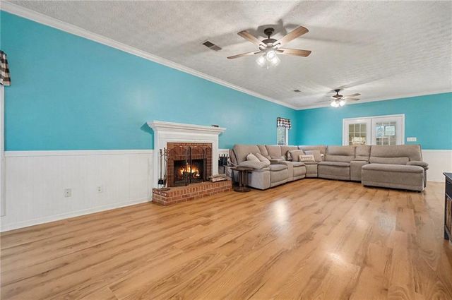 4563 Meadows Road, Powder Springs, GA 30127