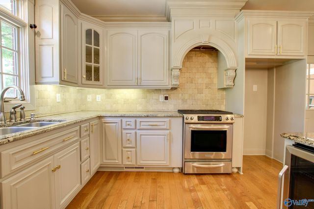 1503 Magnolia Drive, Hartselle, AL 35640