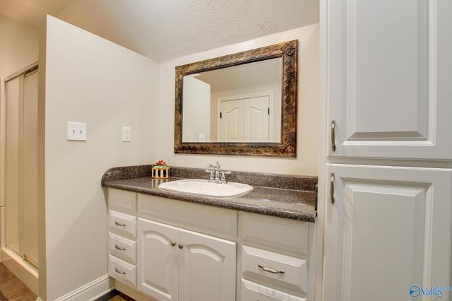 1503 Magnolia Drive, Hartselle, AL 35640