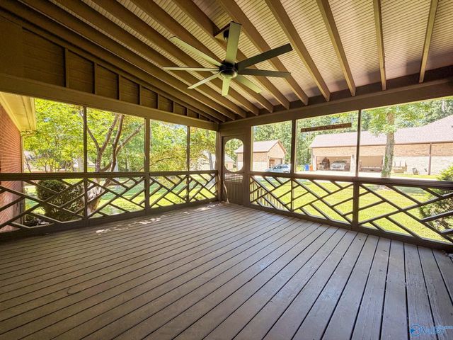 1503 Magnolia Drive, Hartselle, AL 35640