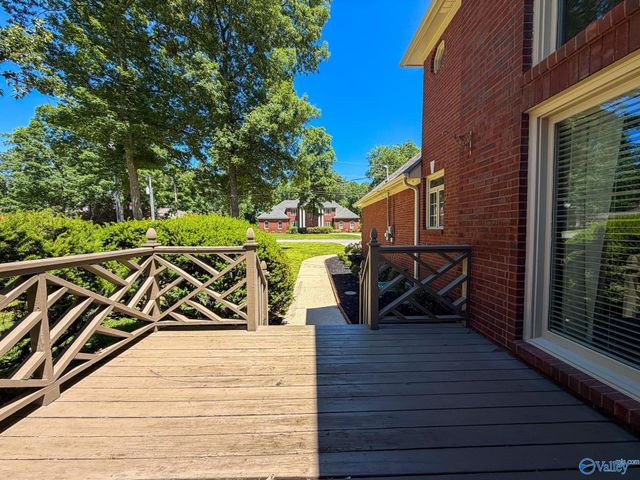 1503 Magnolia Drive, Hartselle, AL 35640