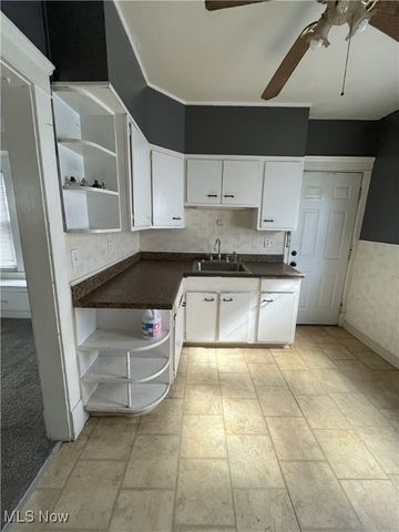 3373 W 86th Street, Cleveland, OH 44102