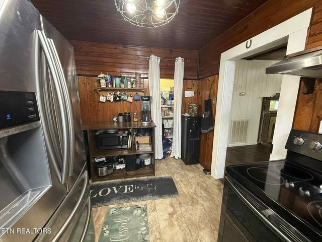 14765 Highway 70, Monterey, TN 38574