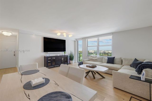 9511 Collins Ave 1210, Surfside, FL 33154