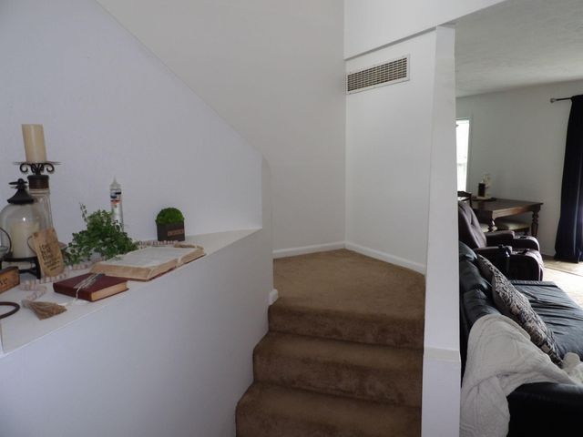 779 Ridgeview Drive A&B, Frankfort, KY 40601