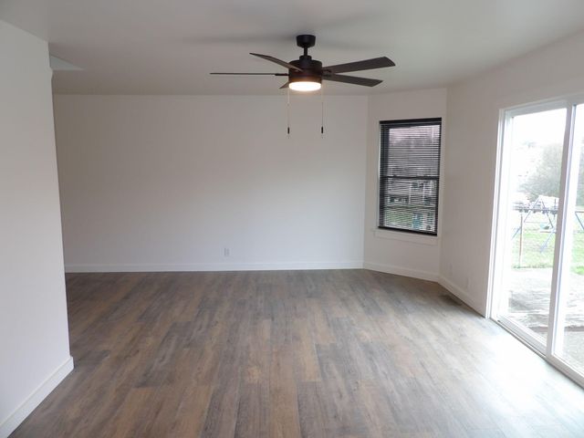 779 Ridgeview Drive A&B, Frankfort, KY 40601