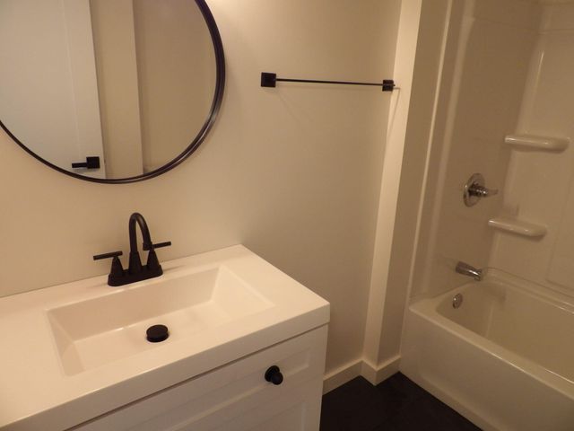 779 Ridgeview Drive A&B, Frankfort, KY 40601