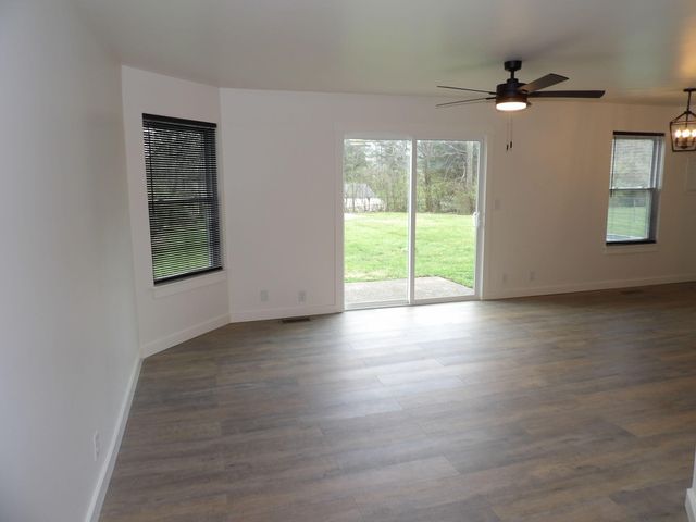 779 Ridgeview Drive A&B, Frankfort, KY 40601