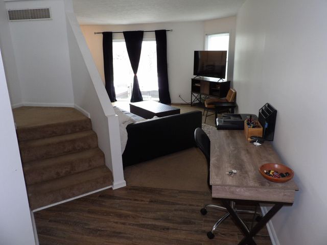 779 Ridgeview Drive A&B, Frankfort, KY 40601