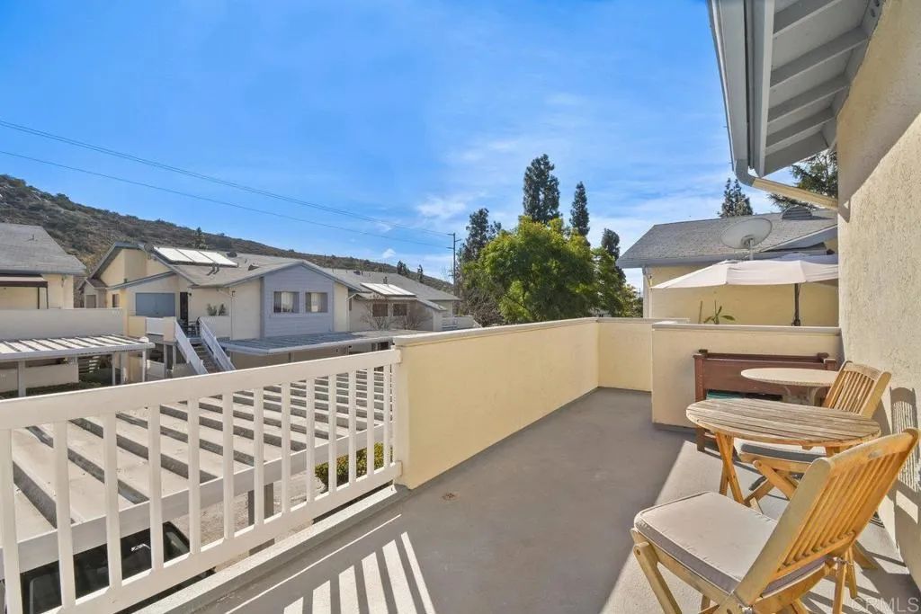 10386 Alphonse Street, Santee, CA 92071