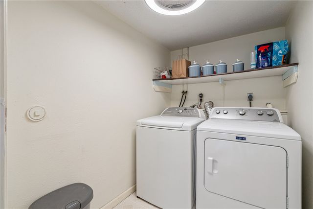 1590 17th Avenue, Marion, IA 52302