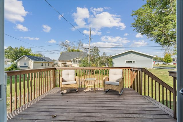 1590 17th Avenue, Marion, IA 52302