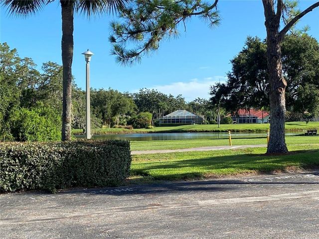 3625 LONGMEADOW 40, Sarasota, FL 34235