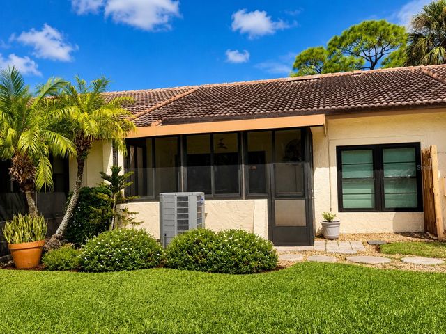 3625 LONGMEADOW 40, Sarasota, FL 34235