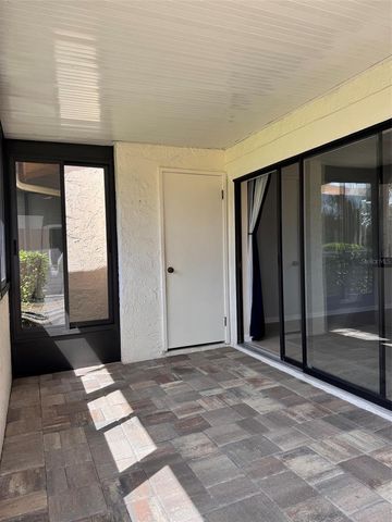 3625 LONGMEADOW 40, Sarasota, FL 34235