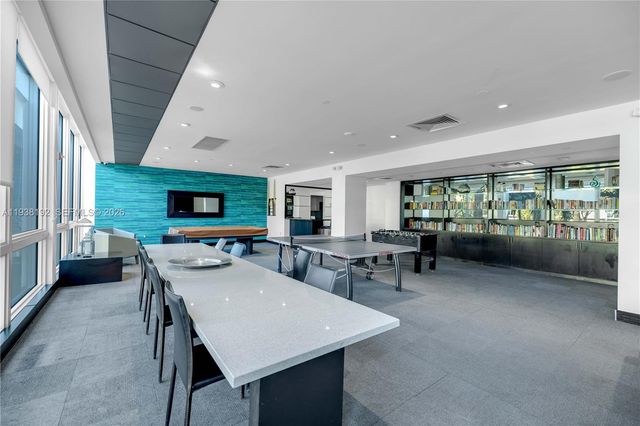 1200 West Ave 811, Miami Beach, FL 33139