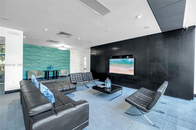 1200 West Ave 811, Miami Beach, FL 33139