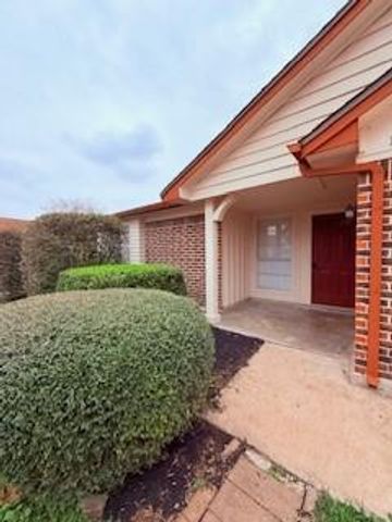 12123 Plumpoint Drive, Houston, TX 77099