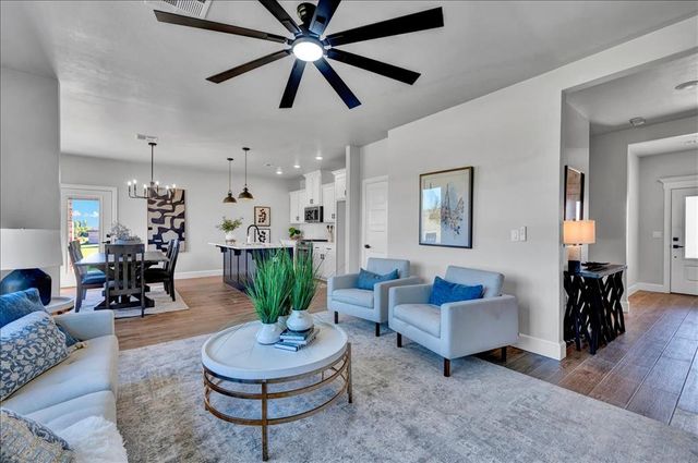1237 E Stetson Lane, Mustang, OK 73064