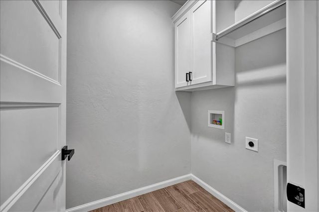 1237 E Stetson Lane, Mustang, OK 73064