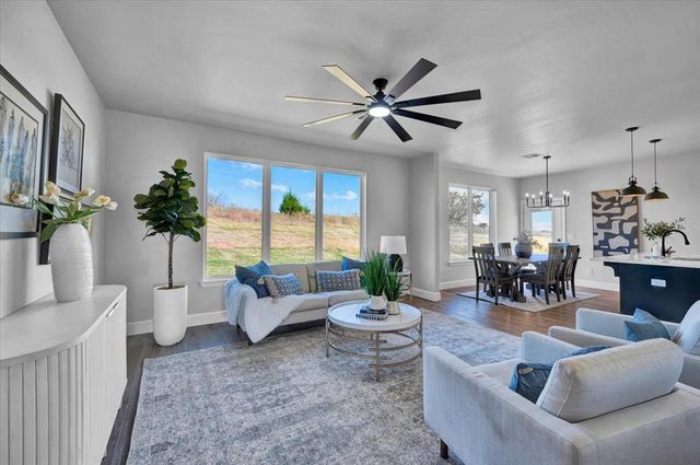1237 E Stetson Lane, Mustang, OK 73064