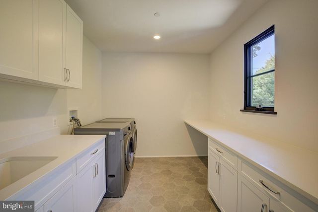 7613 GLENBROOK RD, Bethesda, MD 20814