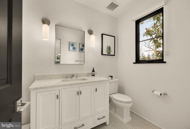 7613 GLENBROOK RD, Bethesda, MD 20814