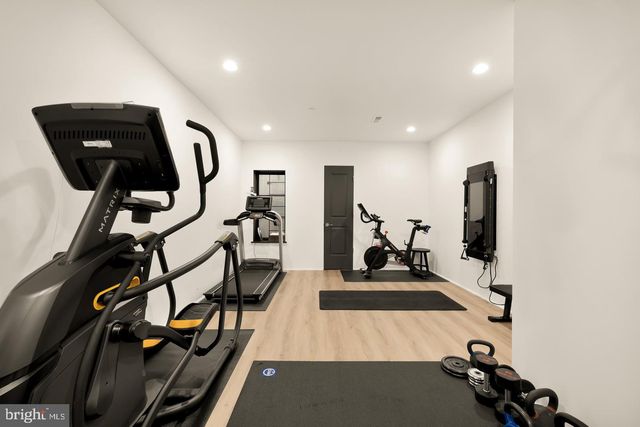 7613 GLENBROOK RD, Bethesda, MD 20814