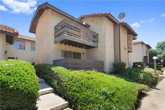1324 Brentwood B, Corona, CA 92882