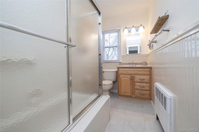 60. Chestnut Street, Rockville Centre, NY 11570