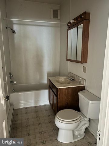 21 CUMBERLAND AVE A, Shippensburg, PA 17257