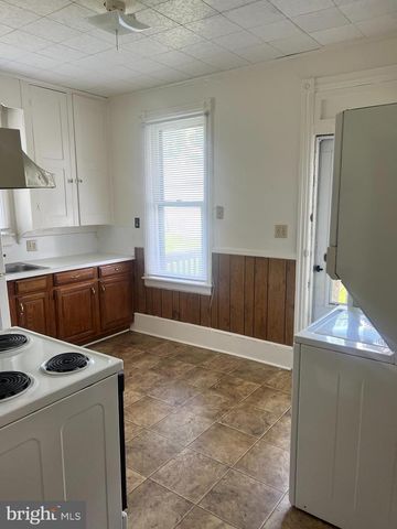 21 CUMBERLAND AVE A, Shippensburg, PA 17257