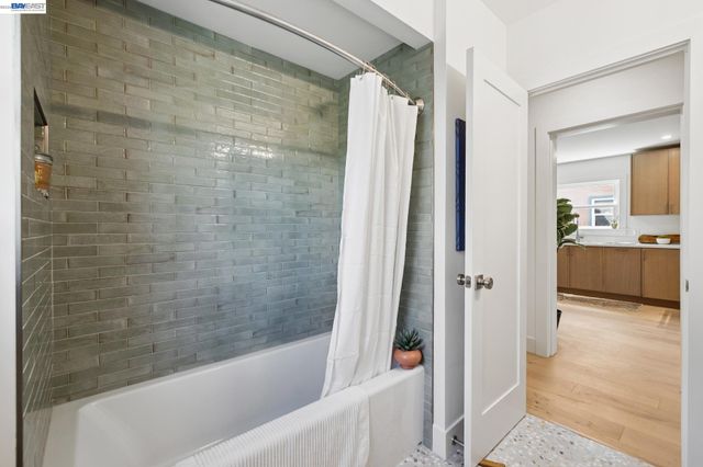 3039 HALCYON COURT, Berkeley, CA 94705