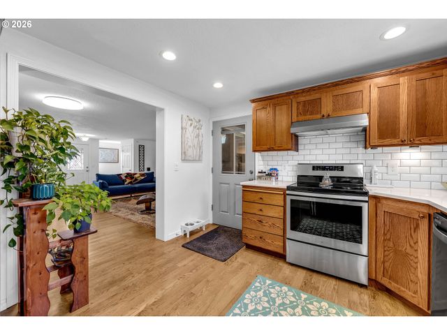 13203 Nw 3rd Ct, Vancouver, WA 98685