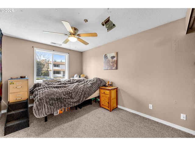 13203 Nw 3rd Ct, Vancouver, WA 98685