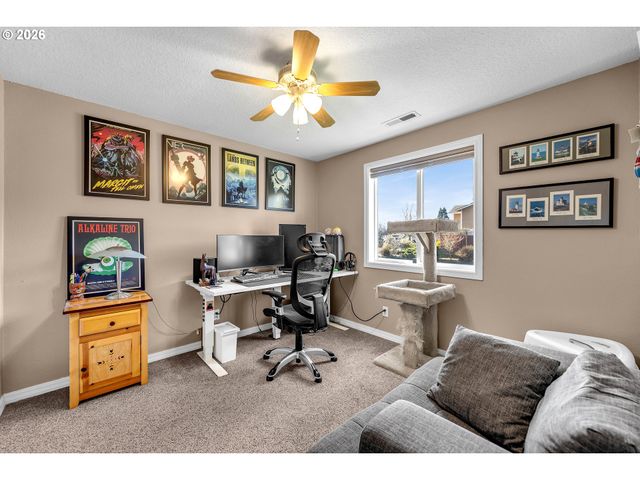 13203 Nw 3rd Ct, Vancouver, WA 98685