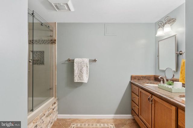 107 NUGGET DR, Locust Grove, VA 22508