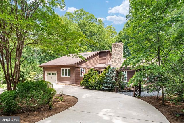 107 NUGGET DR, Locust Grove, VA 22508