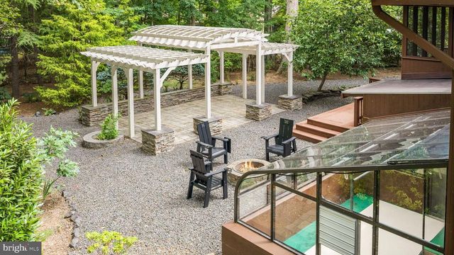 107 NUGGET DR, Locust Grove, VA 22508