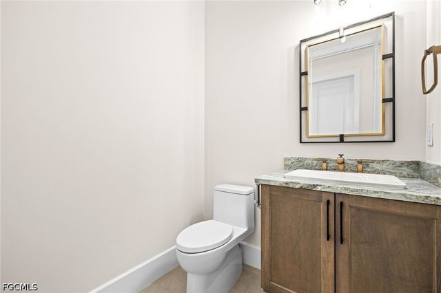 111 Montrose DR, Fort Myers, FL 33919