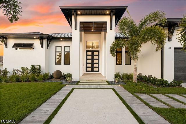 111 Montrose DR, Fort Myers, FL 33919