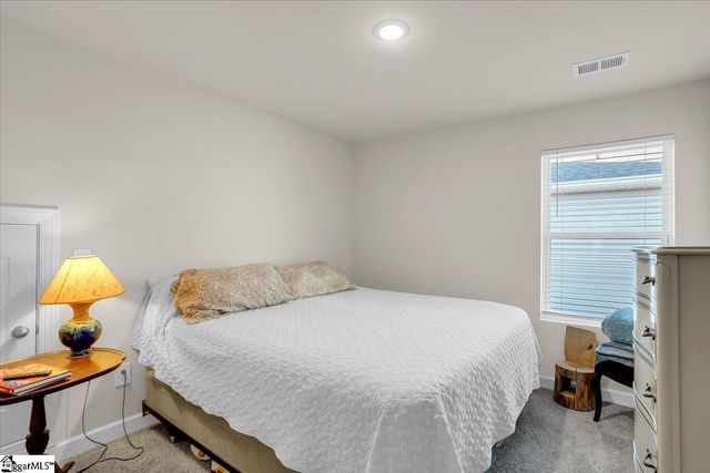 207 Yellowstone Trail, Gray Court, SC 29645