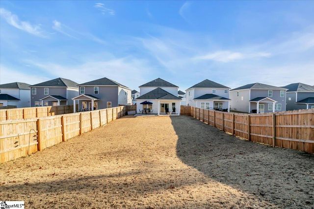 207 Yellowstone Trail, Gray Court, SC 29645