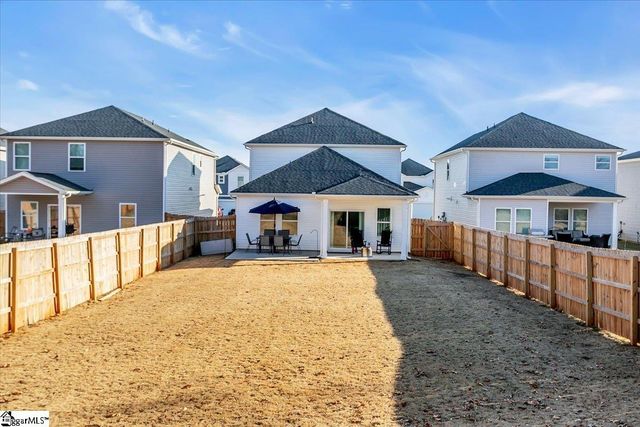 207 Yellowstone Trail, Gray Court, SC 29645