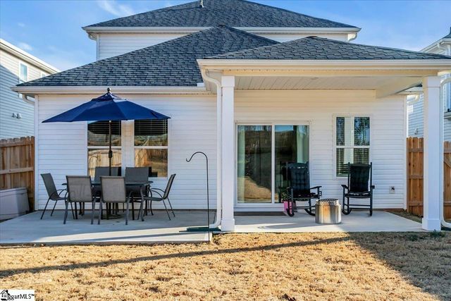 207 Yellowstone Trail, Gray Court, SC 29645