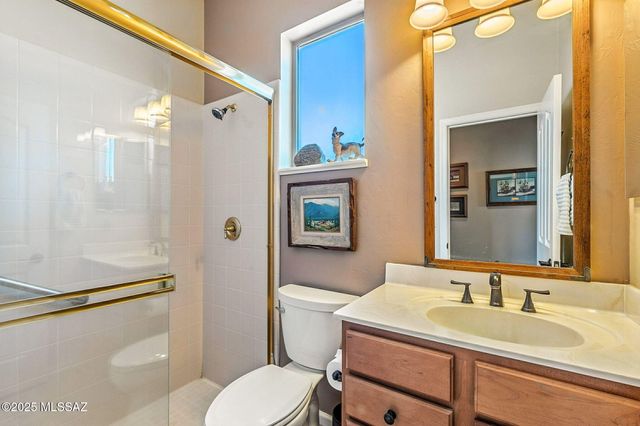 1608 N Buttes Drive, Green Valley, AZ 85614