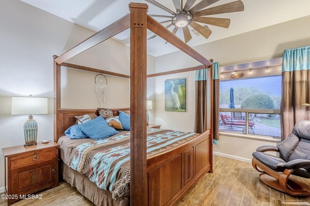 1608 N Buttes Drive, Green Valley, AZ 85614