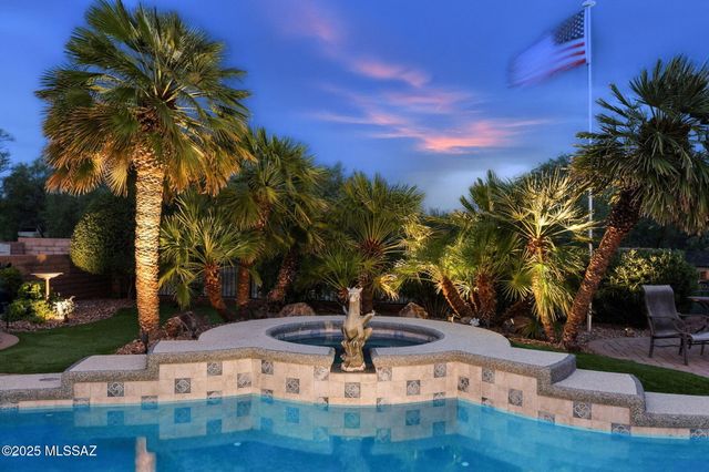 1608 N Buttes Drive, Green Valley, AZ 85614