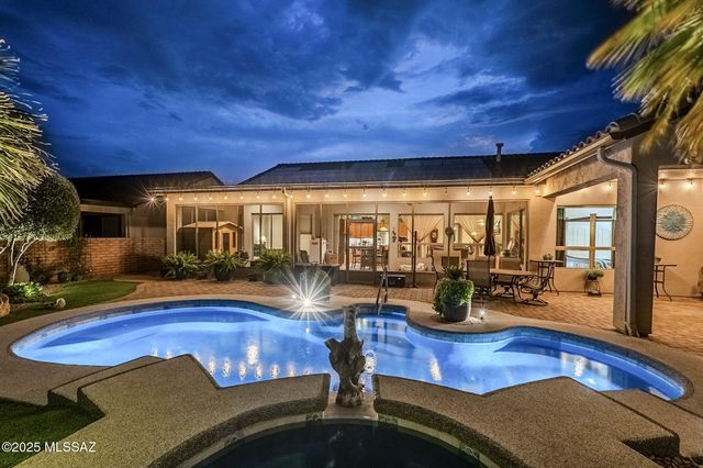 1608 N Buttes Drive, Green Valley, AZ 85614