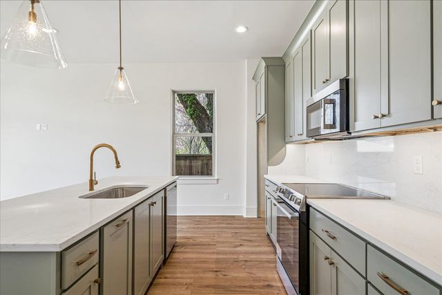 5480 END VILLAGE DR E, Memphis, TN 38119